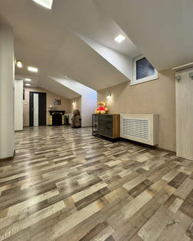 1-к квартира, вторичка, 58м2, 4/4 этаж
