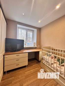 2-к квартира, вторичка, 42м2, 1/5 этаж