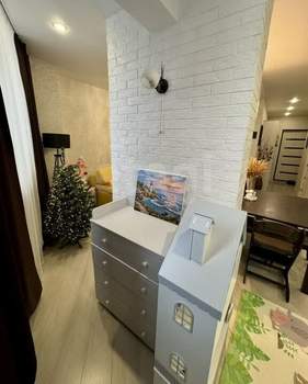 Студия квартира, вторичка, 40м2, 13/20 этаж