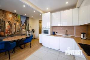 3-к квартира, вторичка, 65м2, 10/10 этаж