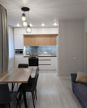 2-к квартира, вторичка, 58м2, 3/11 этаж