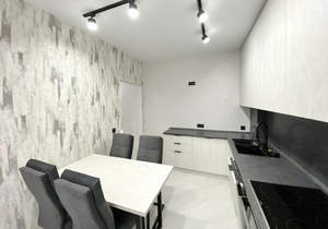 3-к квартира, вторичка, 80м2, 10/10 этаж