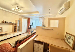 3-к квартира, вторичка, 102м2, 3/5 этаж