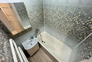 2-к квартира, вторичка, 41м2, 1/5 этаж