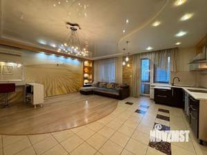 3-к квартира, вторичка, 100м2, 2/7 этаж