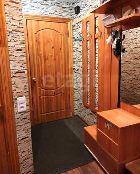 2-к квартира, вторичка, 45м2, 1/5 этаж