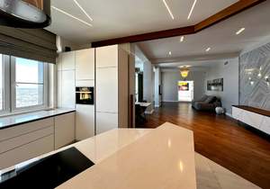 4-к квартира, вторичка, 244м2, 14/16 этаж