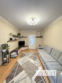 2-к квартира, вторичка, 60м2, 1/5 этаж