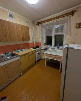 2-к квартира, вторичка, 42м2, 3/5 этаж