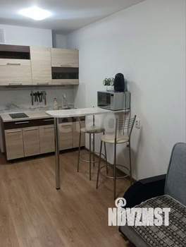 Студия квартира, вторичка, 27м2, 13/18 этаж