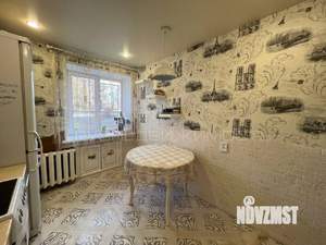 4-к квартира, вторичка, 72м2, 1/9 этаж