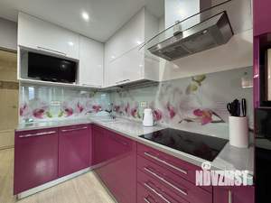 3-к квартира, вторичка, 64м2, 9/10 этаж