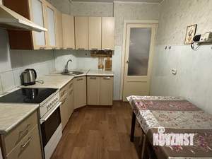 4-к квартира, вторичка, 76м2, 2/9 этаж