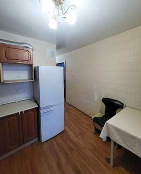 1-к квартира, вторичка, 38м2, 1/10 этаж