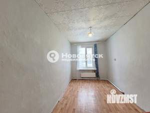 3-к квартира, вторичка, 58м2, 1/2 этаж