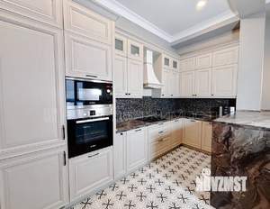 3-к квартира, вторичка, 100м2, 14/14 этаж