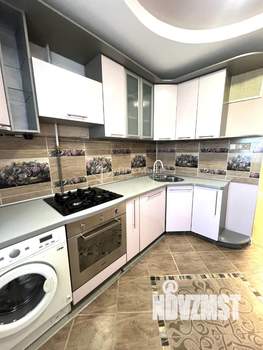 2-к квартира, вторичка, 53м2, 1/5 этаж