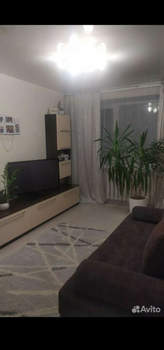 3-к квартира, вторичка, 58м2, 1/9 этаж