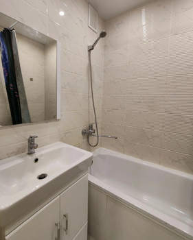 1-к квартира, вторичка, 35м2, 9/9 этаж