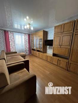 2-к квартира, вторичка, 60м2, 1/10 этаж
