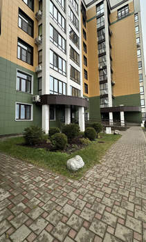 3-к квартира, вторичка, 104м2, 7/10 этаж