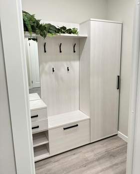 2-к квартира, вторичка, 57м2, 1/17 этаж