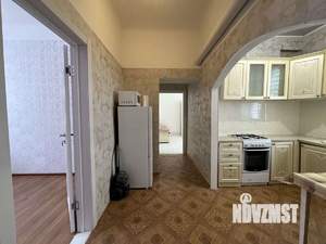 3-к квартира, вторичка, 56м2, 1/4 этаж