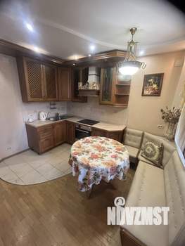 2-к квартира, вторичка, 62м2, 2/9 этаж