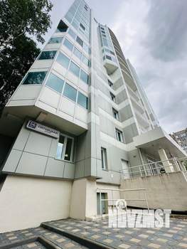 3-к квартира, вторичка, 82м2, 8/17 этаж