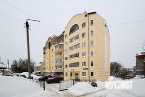 3-к квартира, вторичка, 110м2, 6/6 этаж