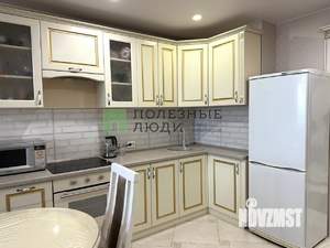 3-к квартира, вторичка, 71м2, 7/18 этаж