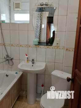 2-к квартира, вторичка, 43м2, 1/2 этаж