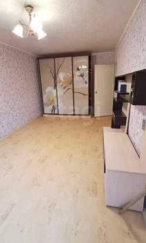 2-к квартира, вторичка, 54м2, 1/5 этаж