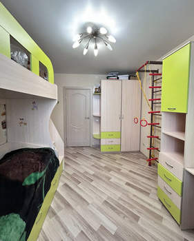 3-к квартира, вторичка, 78м2, 8/9 этаж