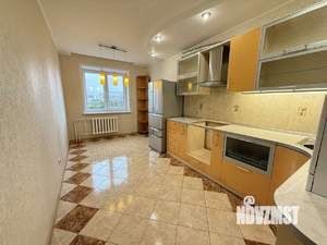 2-к квартира, вторичка, 62м2, 6/6 этаж