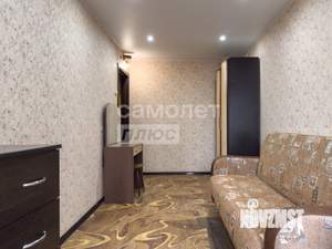 2-к квартира, вторичка, 42м2, 1/5 этаж