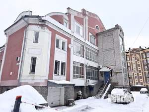 3-к квартира, вторичка, 257м2, 3/3 этаж