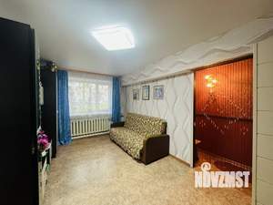 2-к квартира, вторичка, 43м2, 1/4 этаж