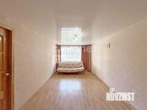 3-к квартира, вторичка, 64м2, 1/5 этаж