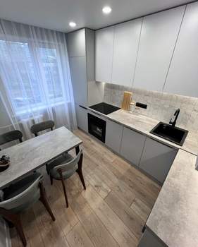 3-к квартира, вторичка, 62м2, 2/10 этаж