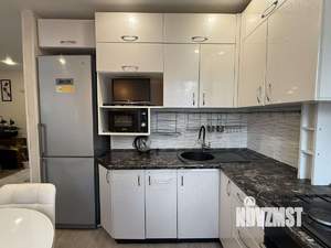 3-к квартира, вторичка, 59м2, 1/5 этаж