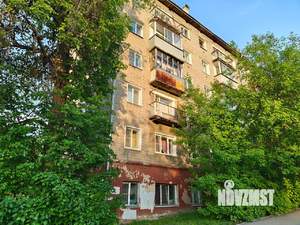 2-к квартира, вторичка, 42м2, 1/6 этаж