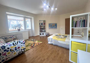 3-к квартира, вторичка, 125м2, 2/5 этаж