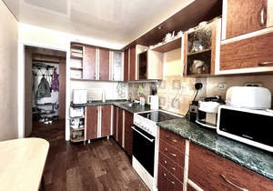 3-к квартира, вторичка, 61м2, 9/10 этаж