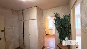 2-к квартира, вторичка, 54м2, 1/5 этаж
