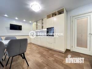 3-к квартира, вторичка, 65м2, 2/10 этаж