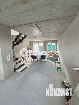 4-к квартира, вторичка, 123м2, 2/2 этаж