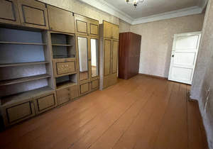 3-к квартира, вторичка, 76м2, 2/2 этаж