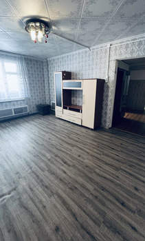 2-к квартира, вторичка, 54м2, 1/2 этаж