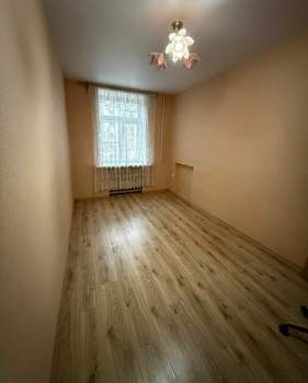 3-к квартира, вторичка, 72м2, 3/3 этаж